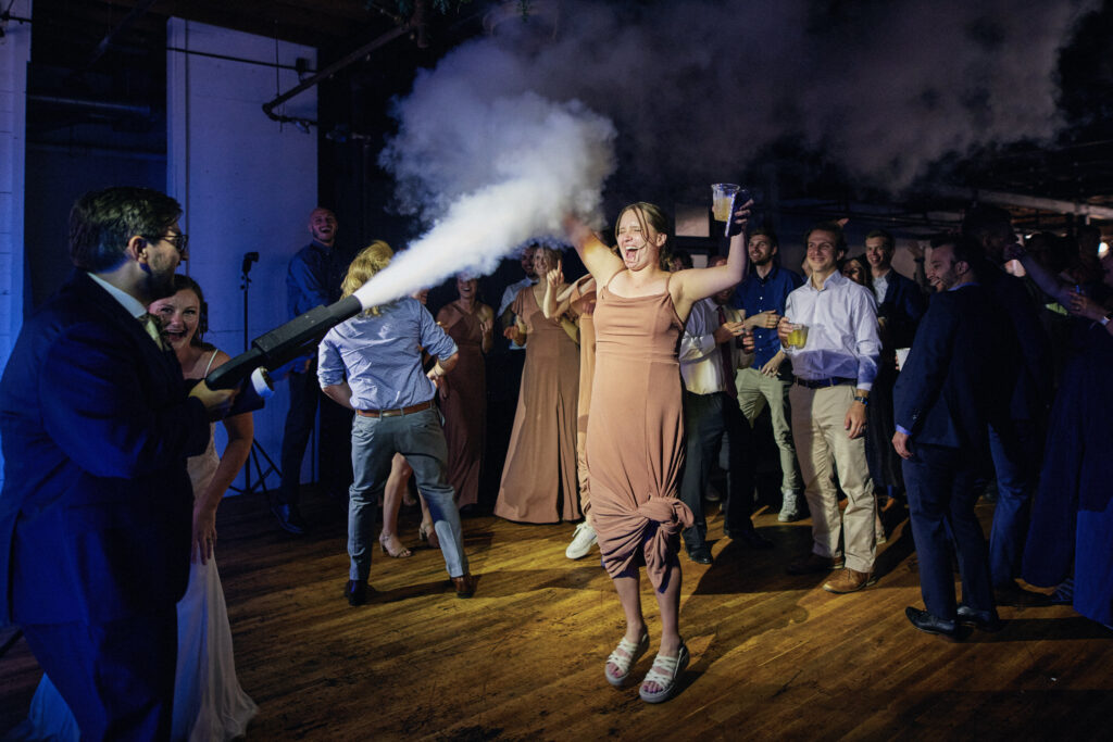 Wedding dance CO2 Cannon to enhance your party